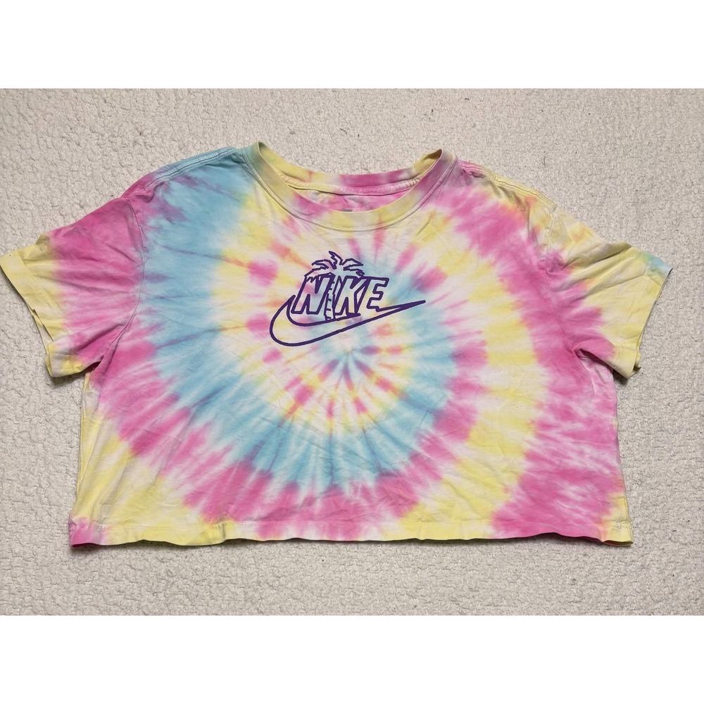 Nike Womens T-shirt Cropped Size XL Multicolor The Nike Tee 100% Cotton Loose